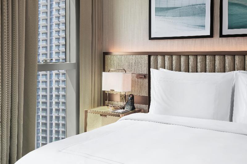 Hotel Address Creek Harbour Dubaj Exteriér fotografie A guest room at the hotel