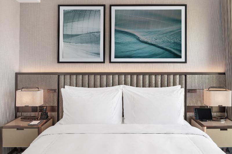 Hotel Address Creek Harbour Dubaj Exteriér fotografie Artwork by Mark Rothko