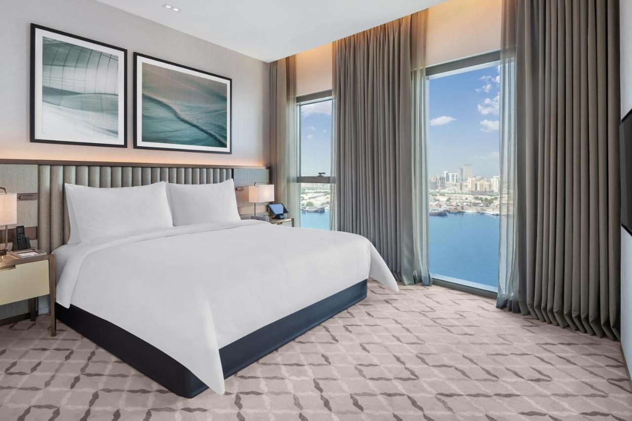 Hotel Address Creek Harbour Dubaj Exteriér fotografie A bedroom at the hotel
