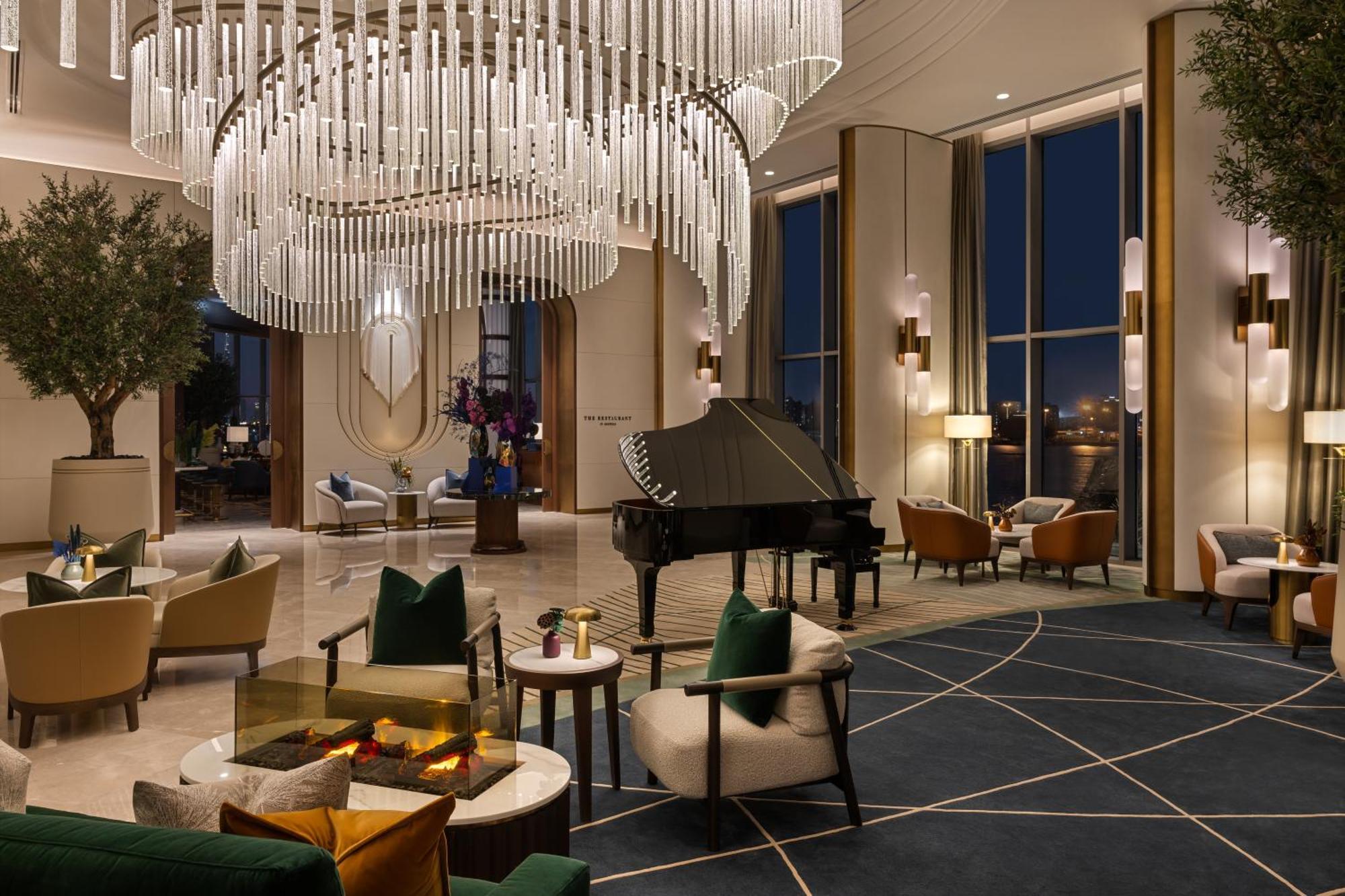 Hotel Address Creek Harbour Dubaj Exteriér fotografie The lobby of the hotel