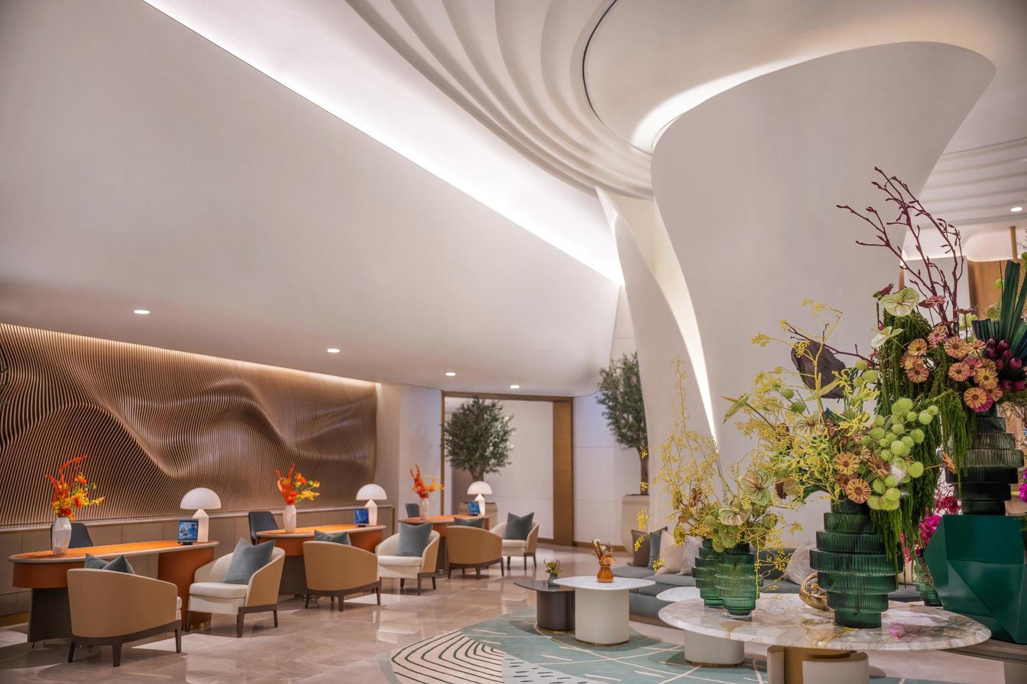 Hotel Address Creek Harbour Dubaj Exteriér fotografie The lobby of the hotel